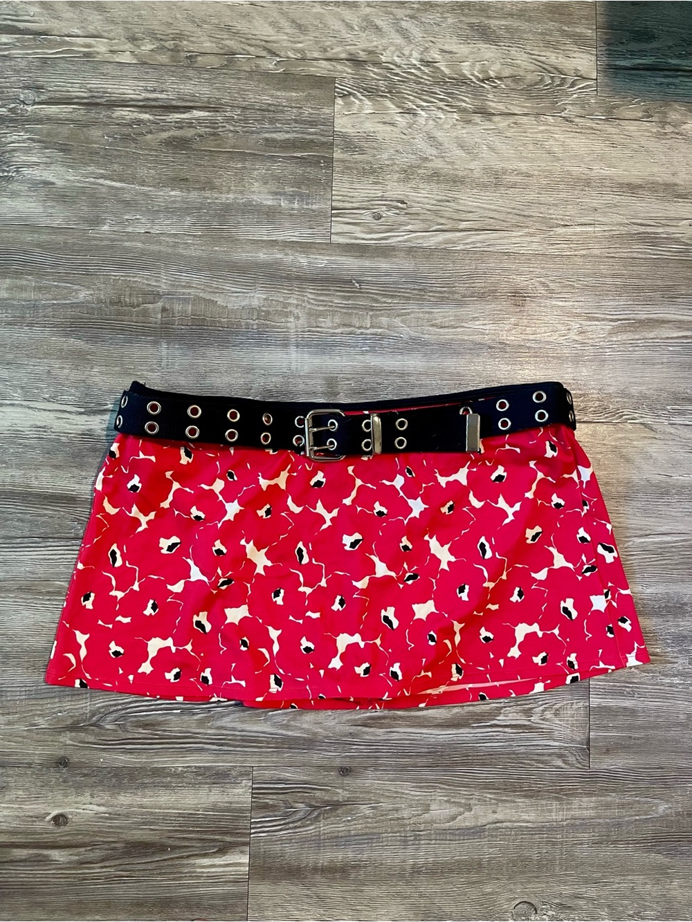 Victoria Secret : Floral Swim Skort!!